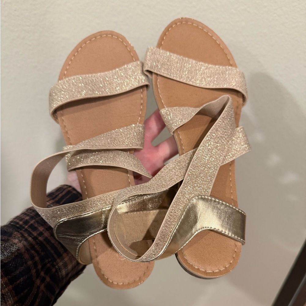 Dream Pairs Glittery Gold Strappy Sandals 7.5